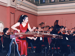 Lunlun Zou with symphonic orchestra 